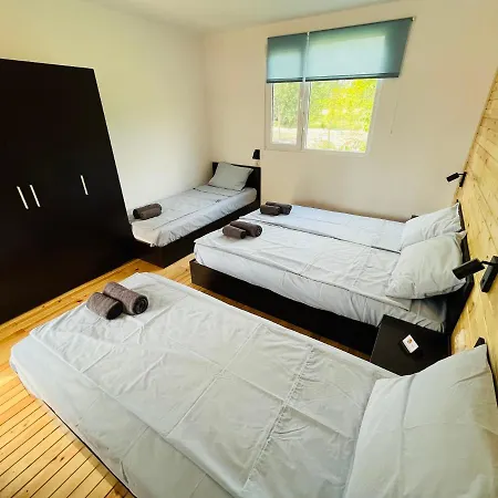 Cozyhut под наем * צ'רנומורץ