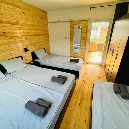 Hébergement de vacances Cozyhut под наем